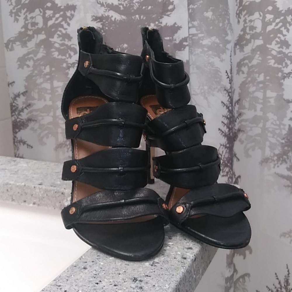 Women's Shoes